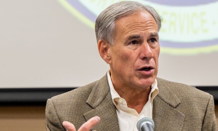 Texas Gov. Greg Abbott speaks at a news conference in Beaumont, Texas, on Oct. 17, 2022. (Brandon Bell/Getty Images)