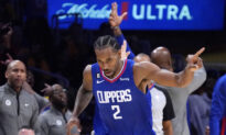 Kawhi Scores 14 in Return, Clippers Hold Off Lakers 103–97