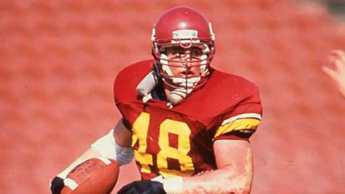 Former Southern California player Matthew Gee plays in an NCAA college football game in a file photo. (USC Athletics via AP)
