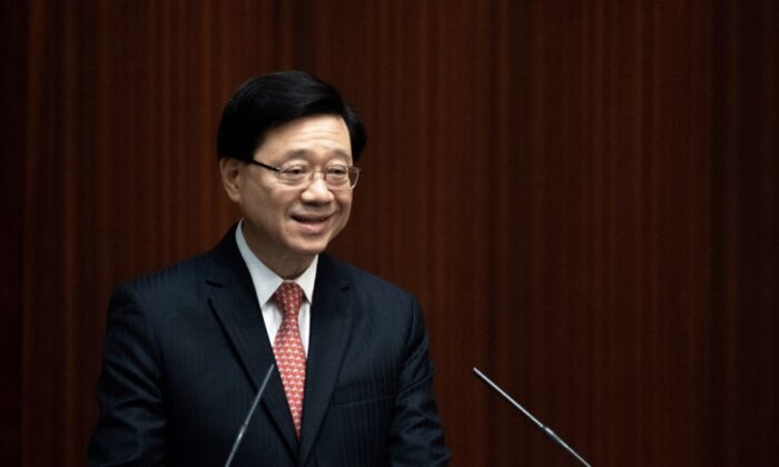 香港特首李家超于2022年10月19日发表首份施政报告。Benson/）