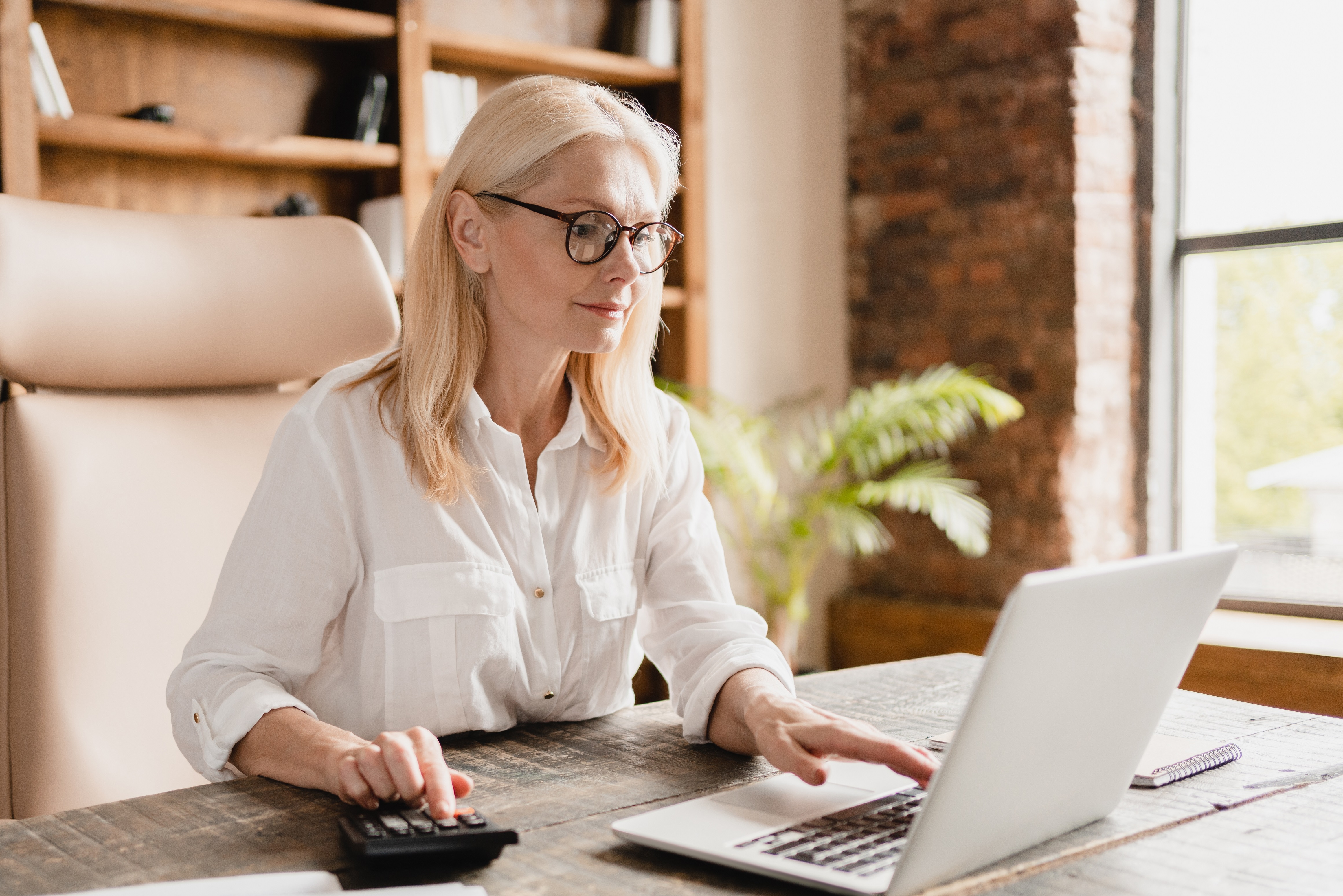 10 Ways to Make Six Figures as a Freelance Writer - Vimarsana News