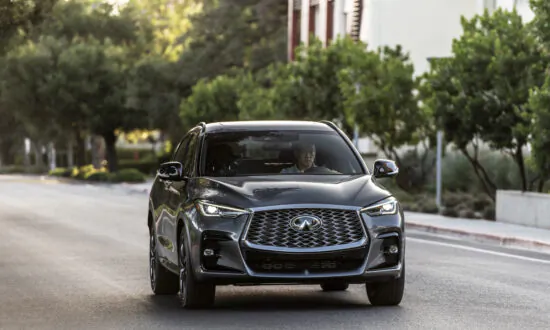 2023 Infiniti QX55 Essential AWD