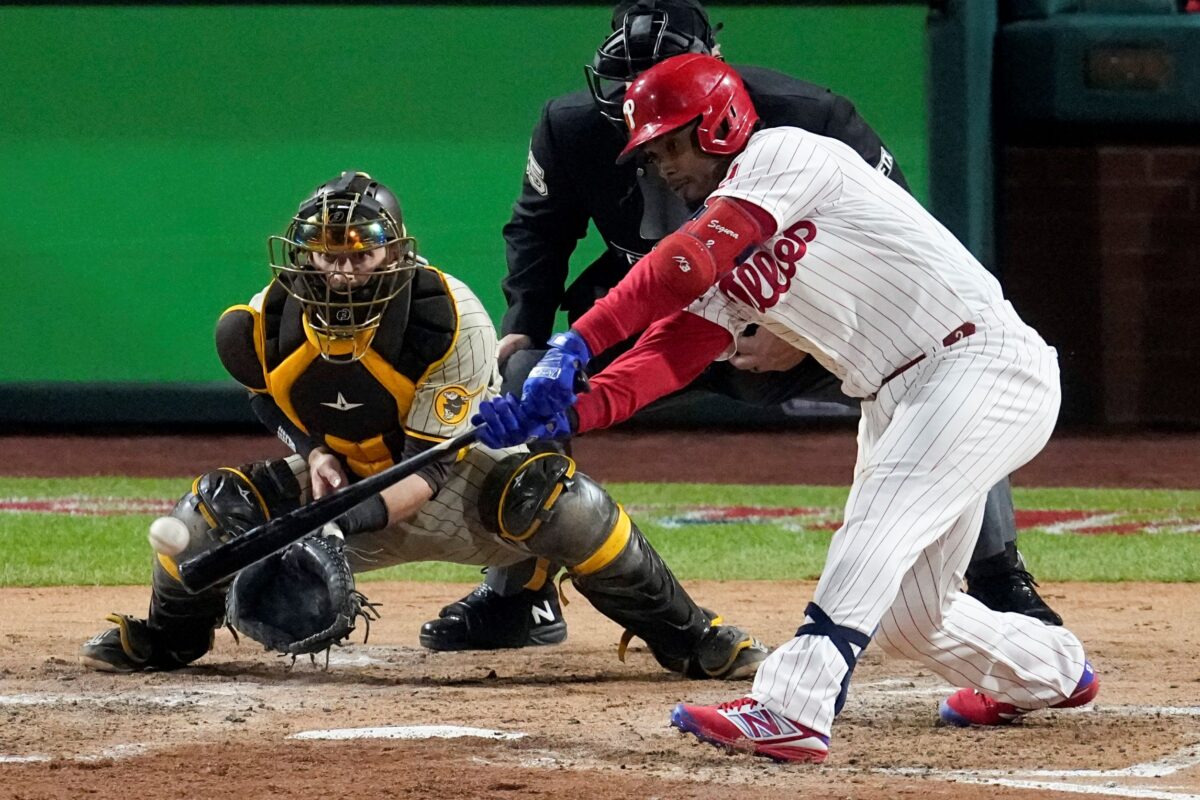 Schwarber HR, Segura, Phillies top Padres 4-2, lead NLCS 2-1