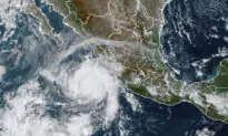 Hurricane Roslyn Makes Landfall in Mexico, Avoids Resorts