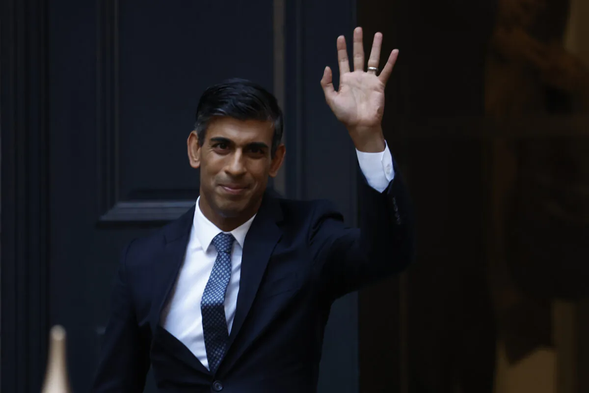 Conservative Party leader and incoming Prime Minister Rishi Sunak departs from Conservative Party Headquarters in London, on Oct. 24, 2022. (Jeff J Mitchell/Getty Images)