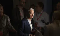 Canada’s Industry Minister Urges Decoupling From China