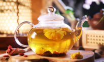 4-Ingredient Liver Purifying and Eyesight Improving Tea (Recipe + Video)