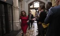 Freeland Stresses Bank of Canada’s Independence After Singh Criticizes Rate Hikes