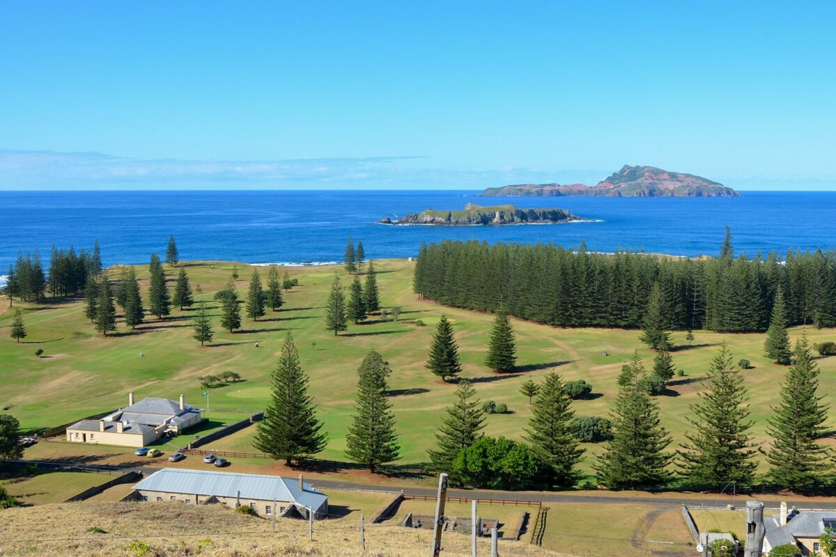 Norfolk Island expedition - The Australian Museum