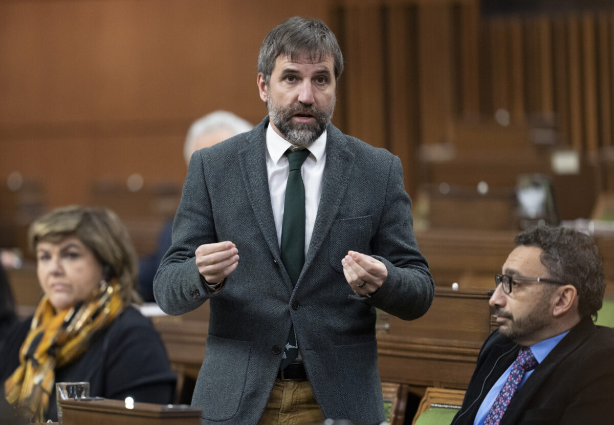 Canadian Environment Minister Threatens Criminal Sanctions Against Coal-Burning Provinces
