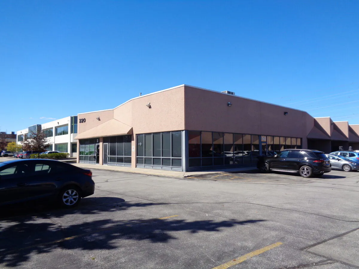 A Chinese state-media outlet lists this single-storey commercial building in Markham, Ont., as one of three overseas Chinese police stations in Canada.  (Michelle Hu/The Epoch Times)