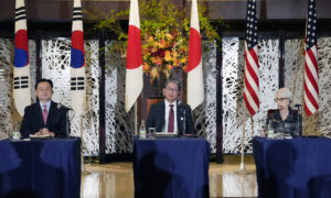 Japan, South Korea, US Vow to ‘Push Back’ Against Communist China