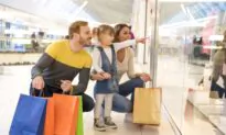 10 Tips for Smart Holiday Spending