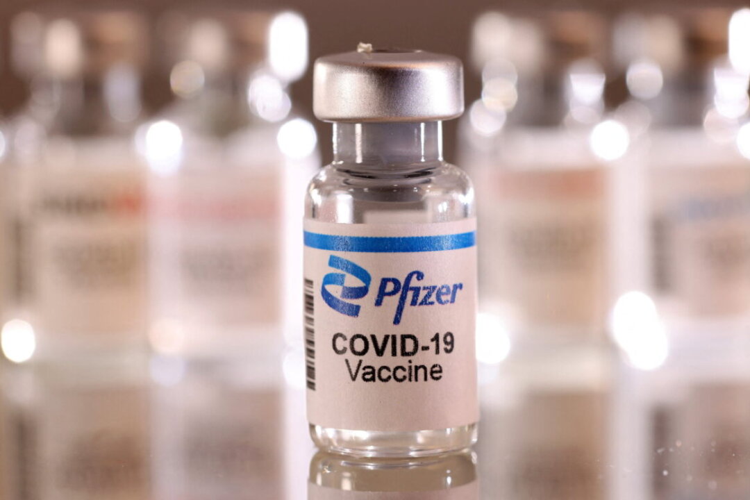 A vial labelled “Pfizer COVID-19 Vaccine” is seen in this photo taken on Jan. 16, 2022. (Dado Ruvic/Reuters)