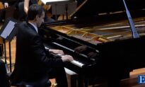 Mozart: Piano Concerto No. 17 in G Major, K. 453 | Tomás Alegre