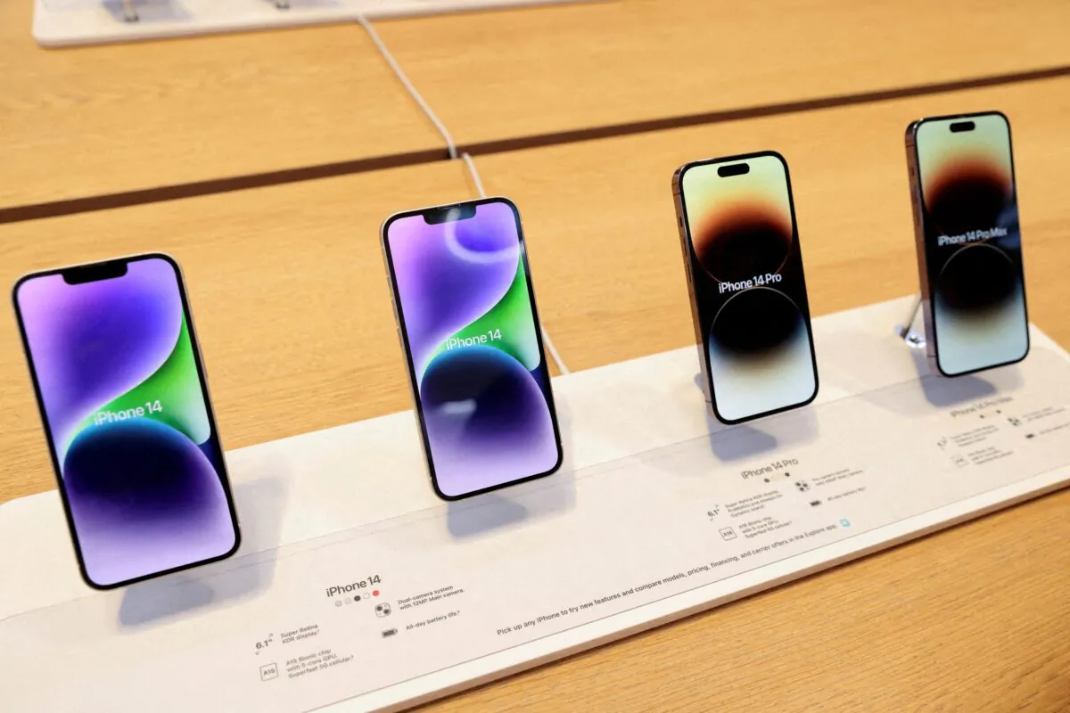 The iPhone 14, iPhone 14 Pro and iPhone 14 Pro Max at the Apple Fifth Avenue store in Manhattan, New York, on Sept. 16, 2022. (Andrew Kelly/Reuters)