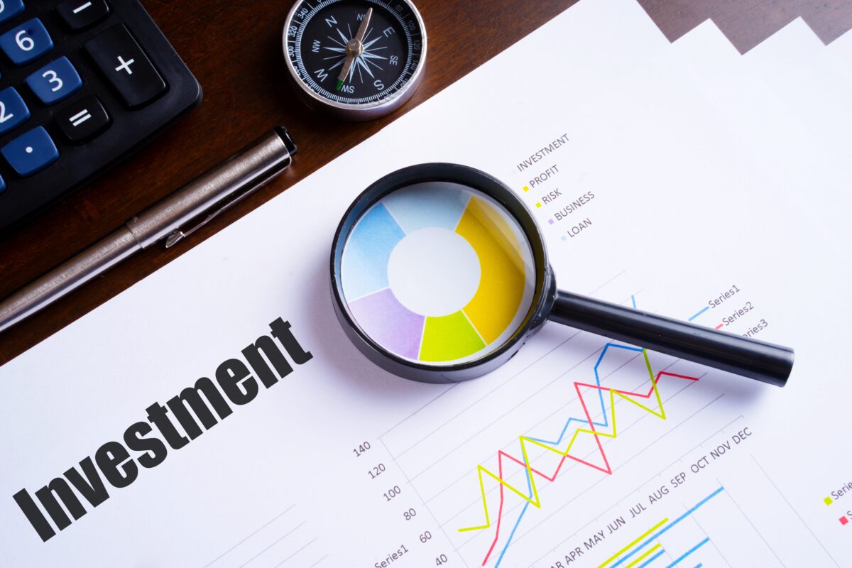 NextImg:Investing in a Recession? Keep These 6 Factors in Mind