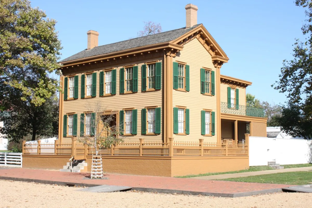 The Lincolns purchased their Greek Revival one-story home in 1844. Twelve years later, in 1856, a full second story was added to become a nearly 3,000-square-foot home. Renovations included Italianate details, such as a low-pitched roof, and projecting eaves with large brackets. (Courtesy of the National Park Service)
