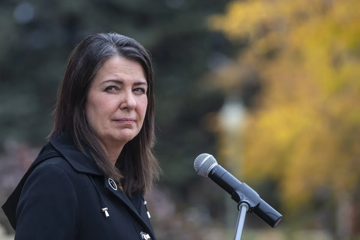 Alberta Premier Danielle Smith speaks at a press conference after members were sworn into cabinet in Edmonton on Oct. 24, 2022. (The Canadian Press/Jason Franson)