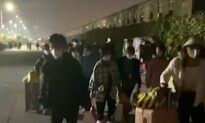 Long Walk Home: Workers Fleeing  Foxconn Are Both Impeded and Helped on Their Way