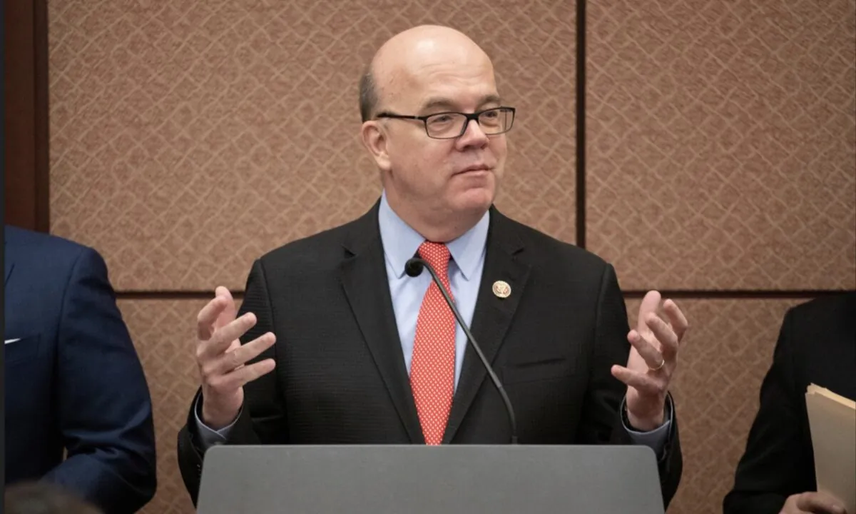 Congressman Jim McGovern speaks on 2019 Annual Report released by Congressional-Executive Commission on China (CECC) on Jan 8, 2020. (Lynn Lin/Epoch Times)