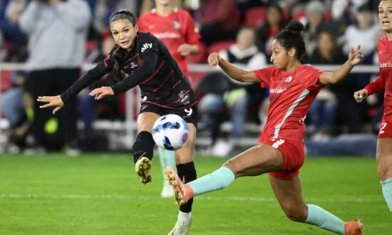 MVP Sophia Smith Scores, Thorns Top KC 2–0 for NWSL Title