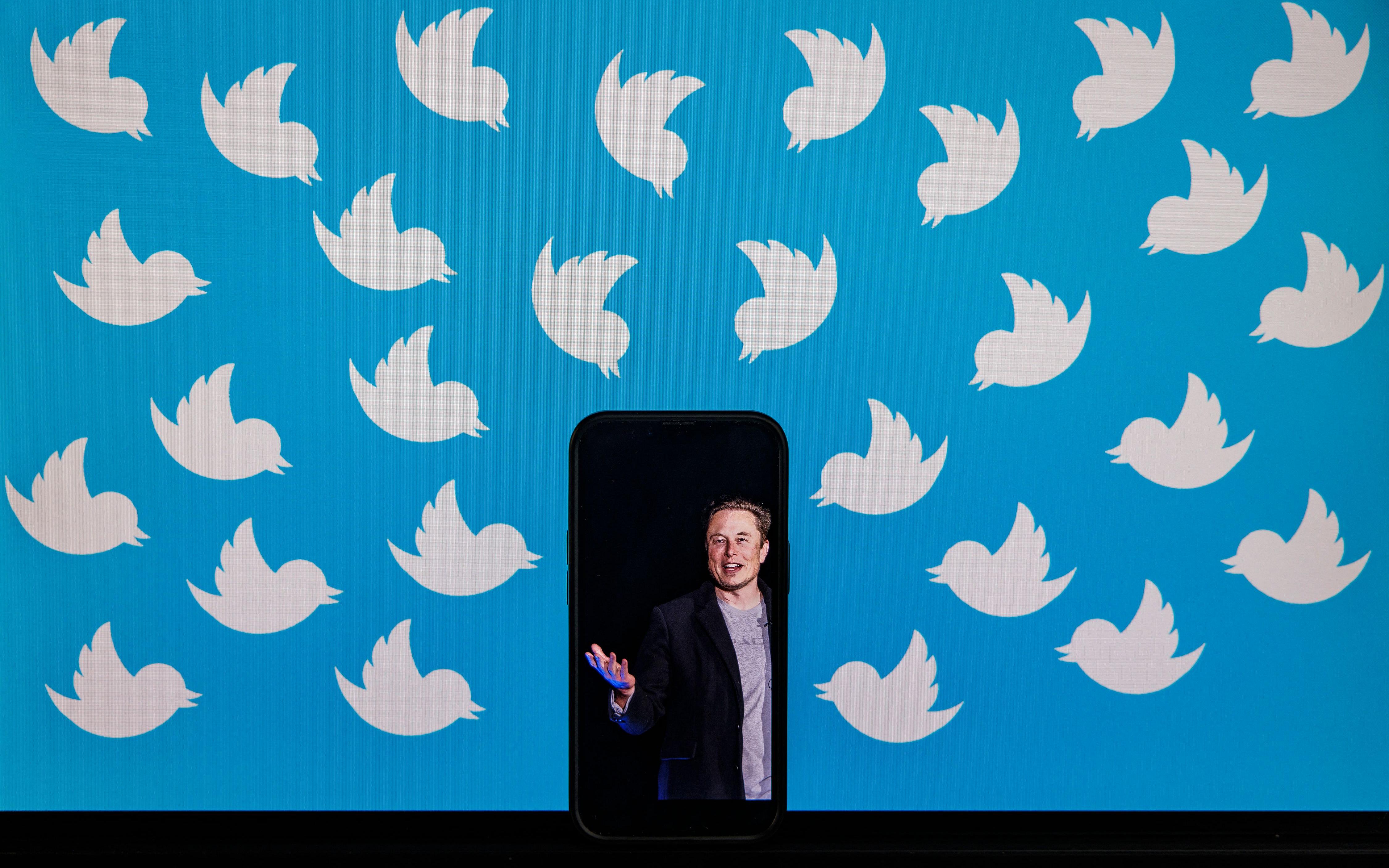 Twitter Suspends Accounts of Journalists From CNN, New York Times Under New Doxxing Policy - Vimarsana News