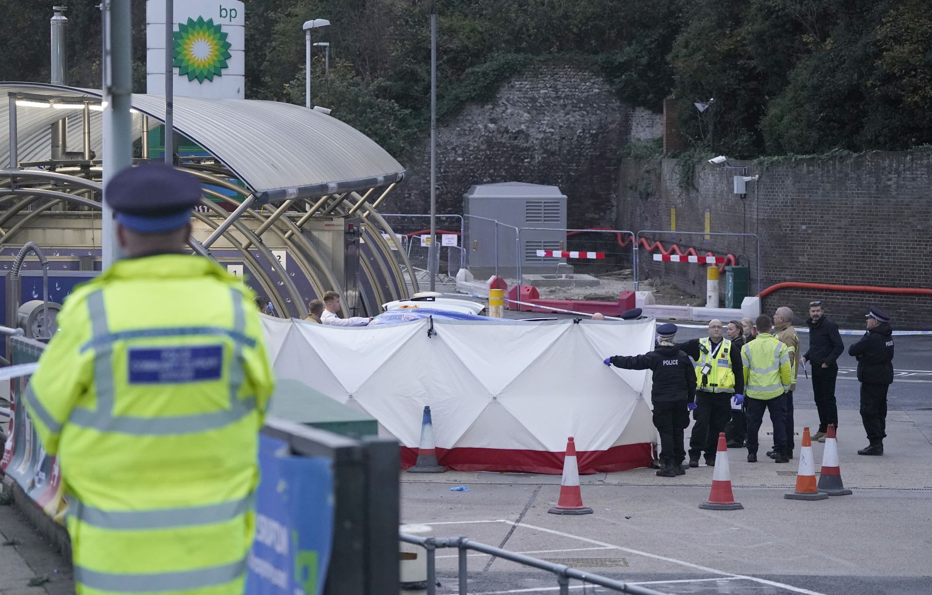Dover MP Calls for 'Fresh Approach' to Illegal Immigrant Crisis After Firebomb Attack - Vimarsana News