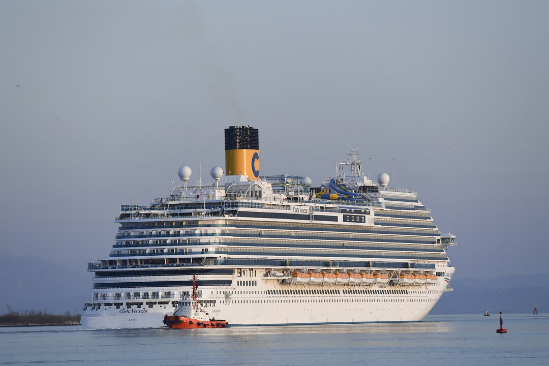 A file photo shows a cruise ship. (Miguel Medina/AFP via Getty Images)