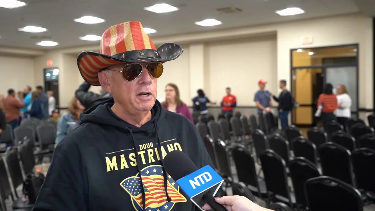 Gilbert McDonald at a Doug Mastriano campaign rally in Manheim, Pa. on Oct. 29, 2022. (William Huang/The Epoch Times)