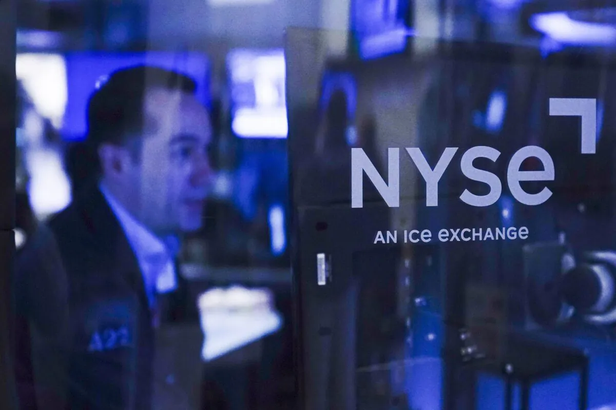 Traders work on the floor at the New York Stock Exchange in New York on Oct. 4, 2022. (Seth Wenig/AP Photo)