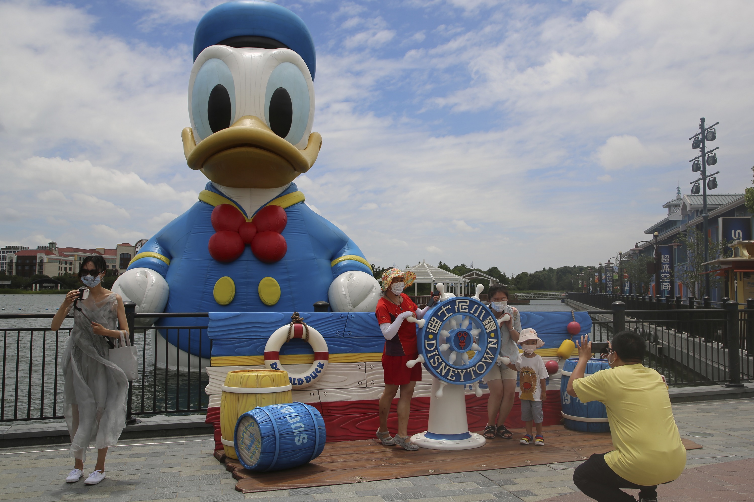 Shanghai Disney Guests Kept in Closed Park for Virus Testing - Vimarsana News