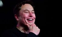 Musk’s ‘Name and Shame’ Strategy Works as Apple Resumes Advertising on Twitter