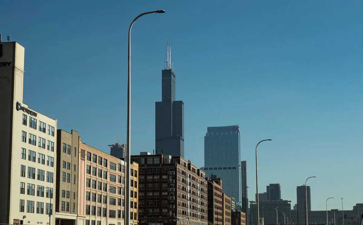 A view of Chicago, Ill., on Nov. 2, 2022. (John Fredricks/The Epoch Times)