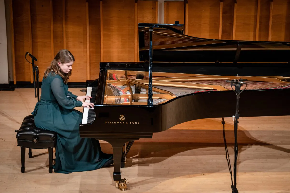 Trinity Goff from the United States performs during the finals of the 6th NTD International Piano Competition at the Kaufman Music Center in New York City on Nov. 1, 2022. (Samira Bouaou/The Epoch Times)