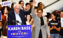 Bernie Sanders Stands With LA Mayoral Candidate, US Rep. Karen Bass