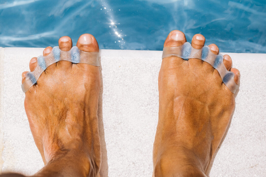 Toe spacers can prevent toes from drifting out of order and offer recovery after wearing constricting shoes. Photo courtesy of NABOSO