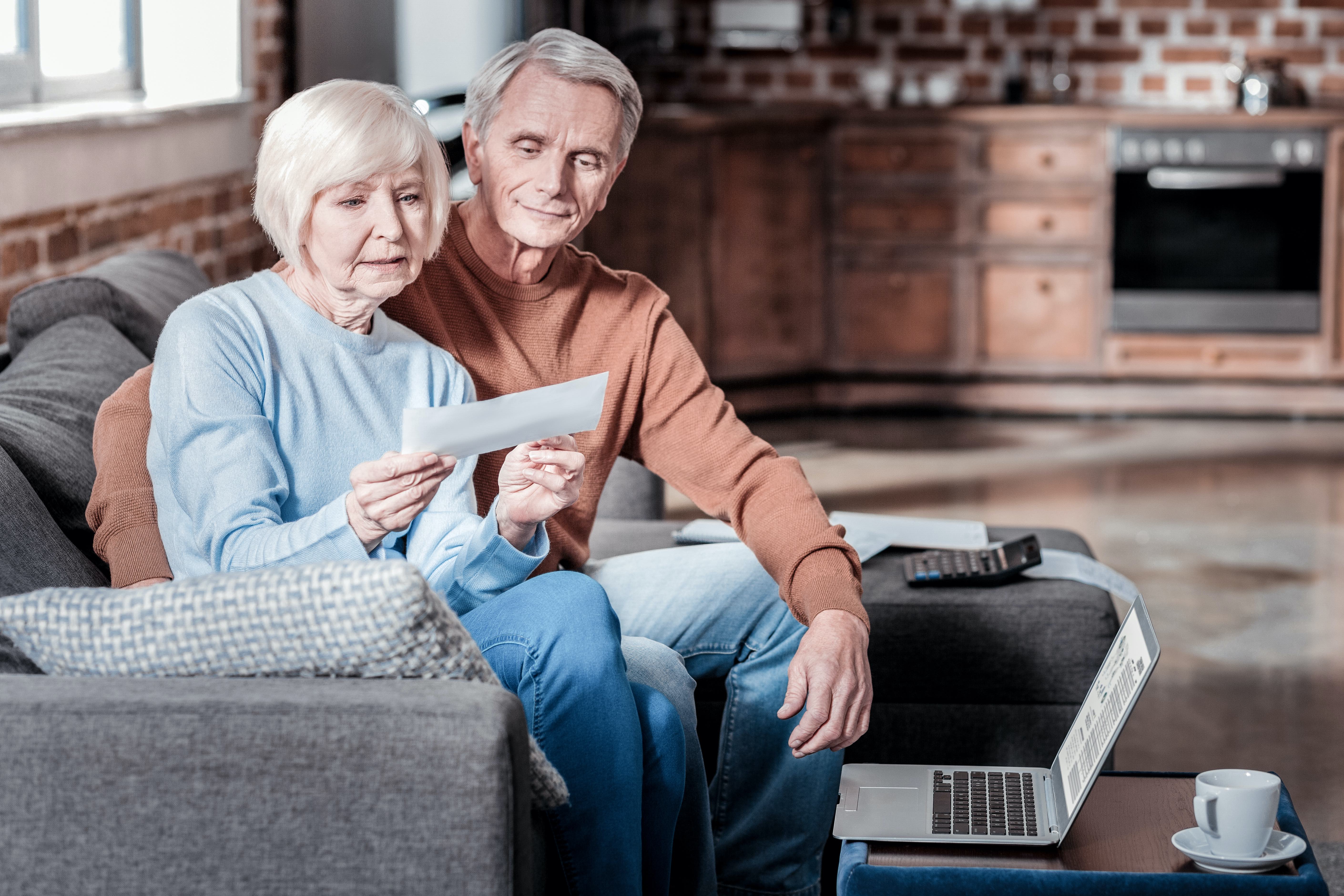 For Spouses, Claiming Social Security Is a Joint Decision - Vimarsana News