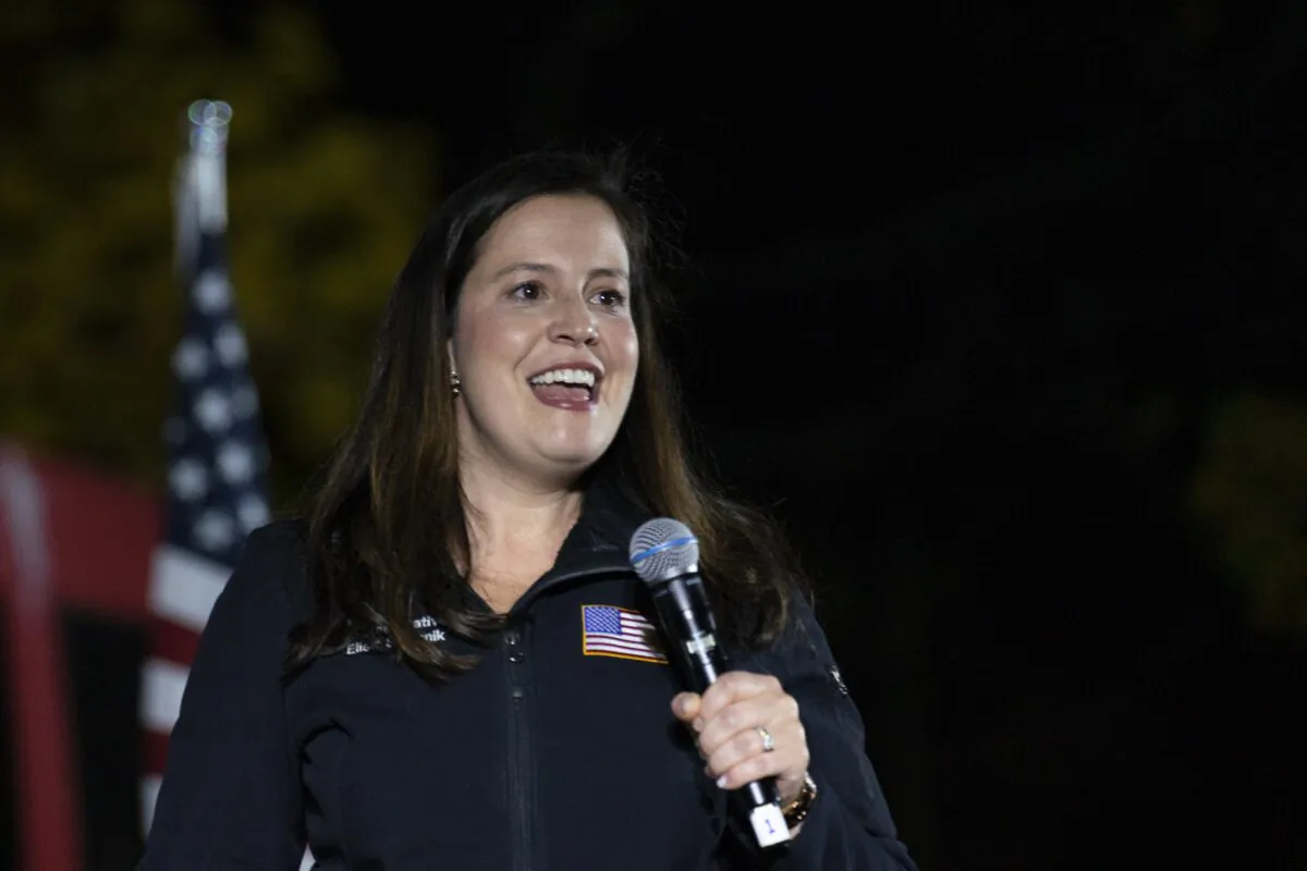 Rep. Elise Stefanik (R-N.Y.) campaigns for Republican gubernatorial candidate Rep. Lee Zeldin (R-N.Y.) at a rally in Rensselaer county, New York, on Nov. 3, 2022. (Chung I Ho/The Epoch Times)
