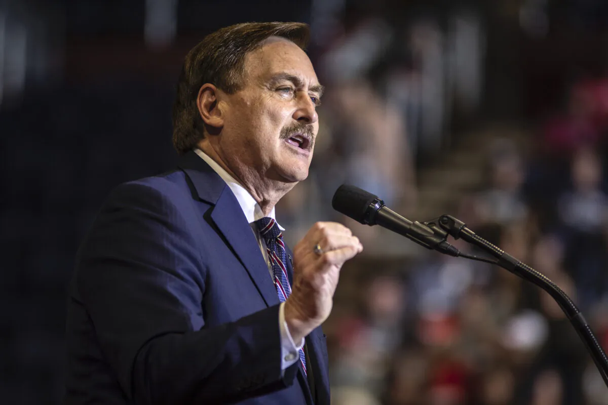 Mike Lindell speaks in Casper, Wyo., on May 28, 2022. (Chet Strange/Getty Images)
