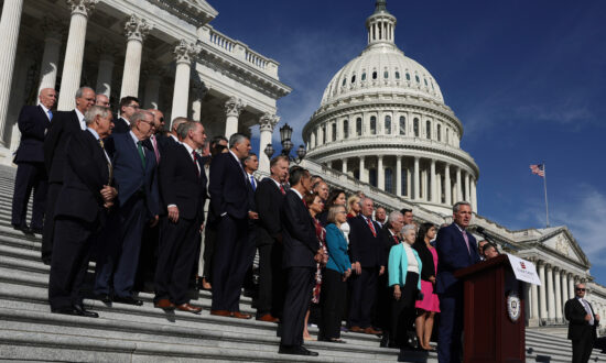 House Committee Advances Bill to Have Trackable Mail-In Ballots