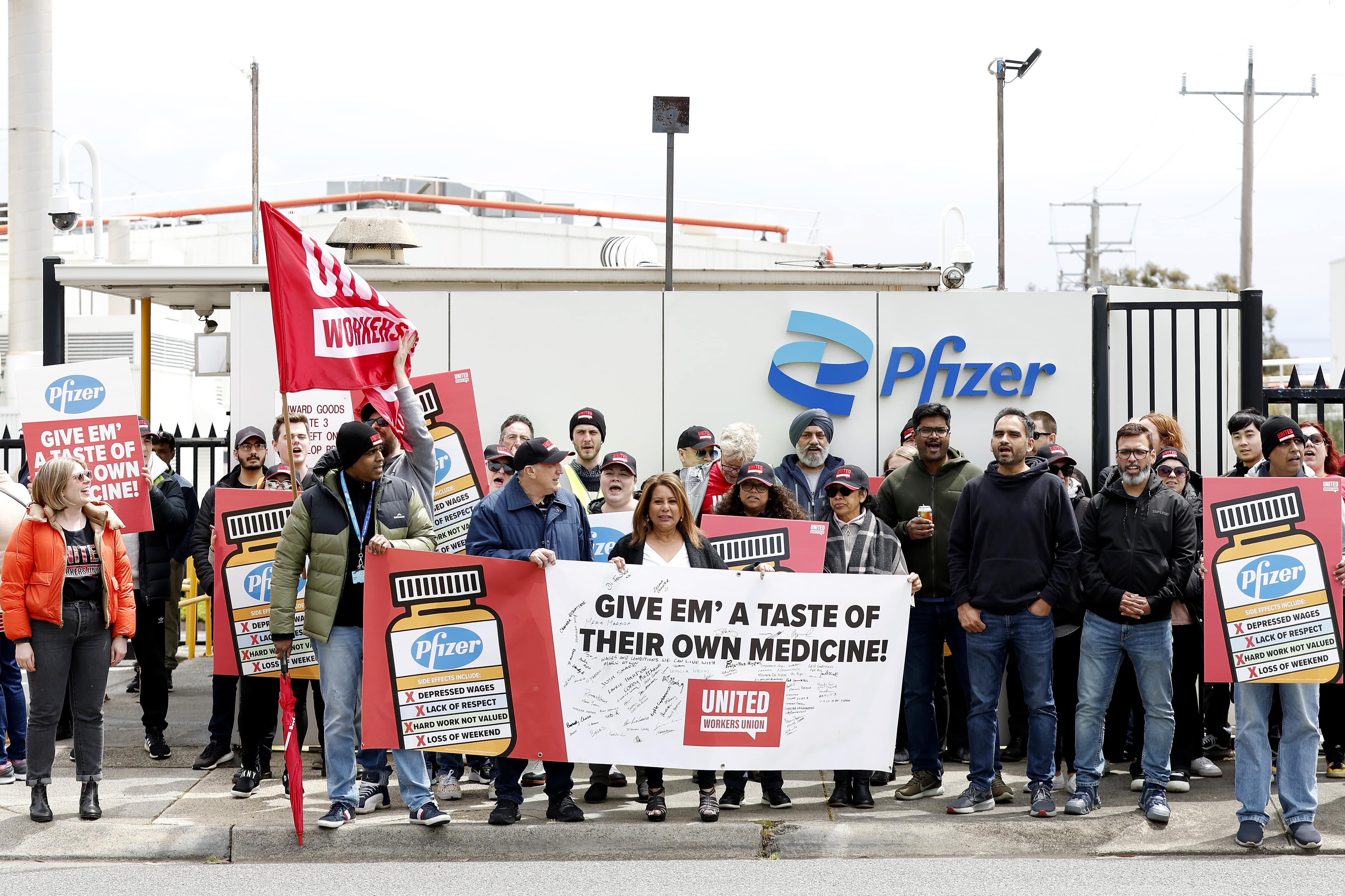 Australian Workers at Pfizer Plant Strike over Wage Dispute - Vimarsana News