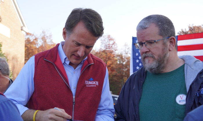 Virginia Gov. Glenn Youngkin (L) at a campaign event for Republican Congressional candidate Yesli Vega in Fredericksburg, Va., on Nov. 5, 2022. (Terri Wu/The Epoch Times)