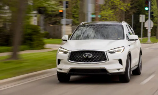 2022 Infiniti QX50 Essential AWD