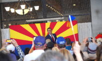 Last-Minute Campaign Tours Spotlight Close US Senate Race in Arizona Midterm Election