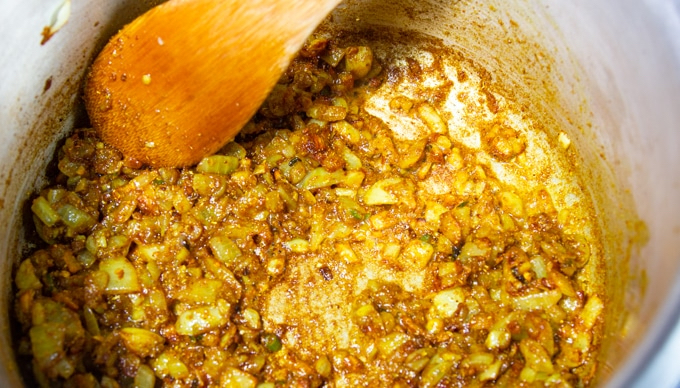 making Black-Eyed Pea Curry with Yogurt Masala