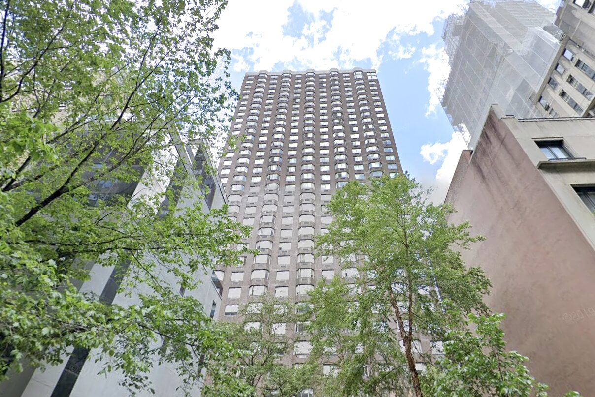 Officials: New York Fire Caused by Lithium Battery Injures 38 - Vimarsana News