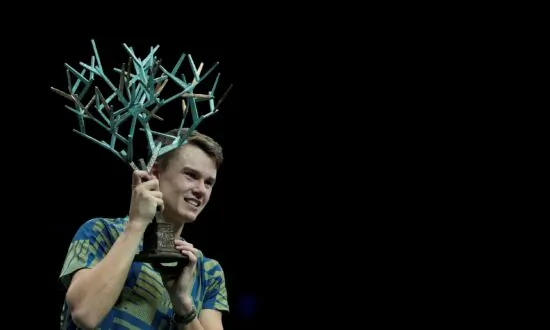 Danish Teenager Rune Stuns Djokovic to Win Paris Masters