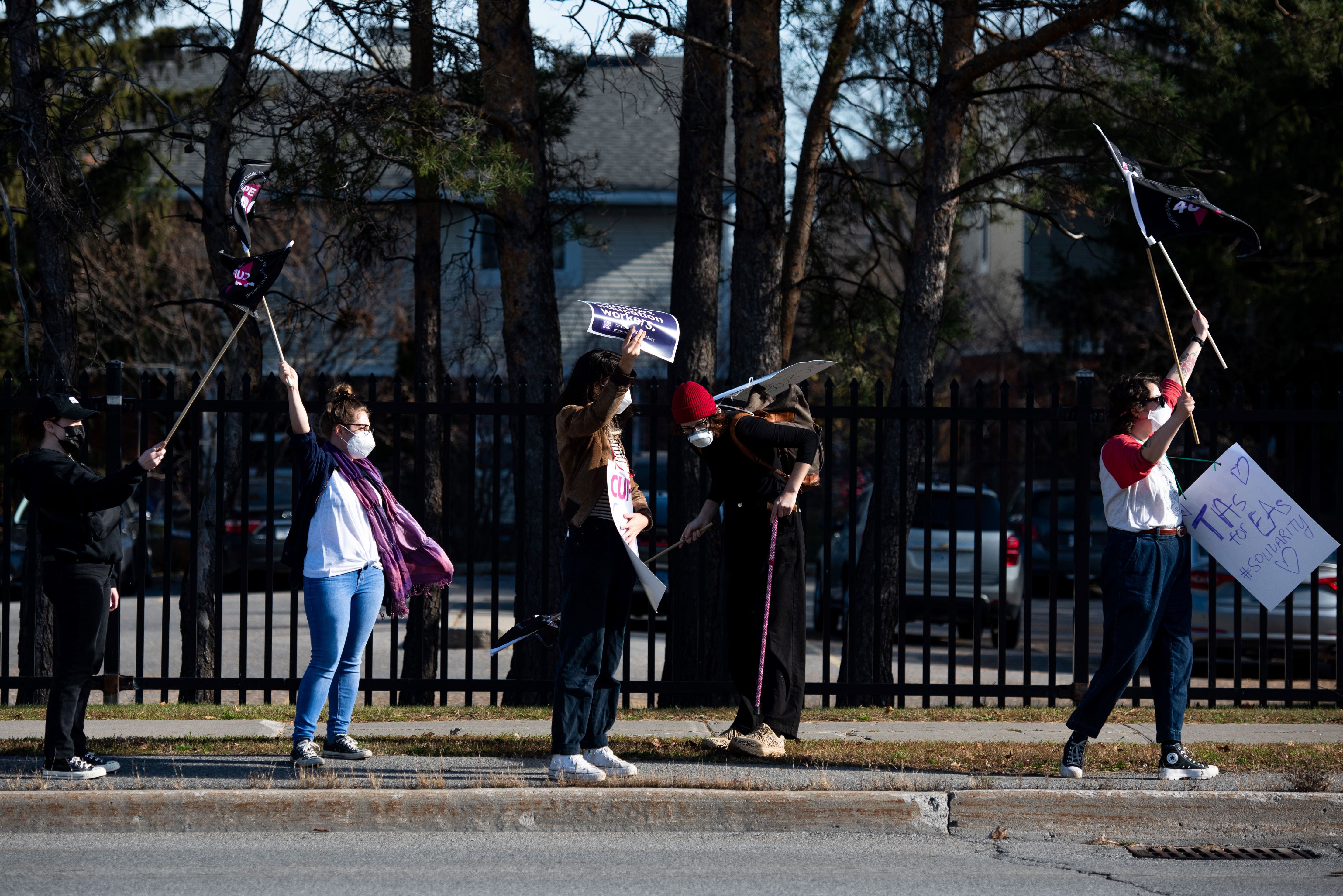 CUPE to End Strike After Ontario Promises to Rescind Notwithstanding Clause - Vimarsana News