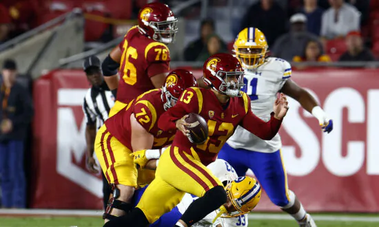 No. 9 USC Fends Off Cal Behind Caleb Williams’ 5 TDs